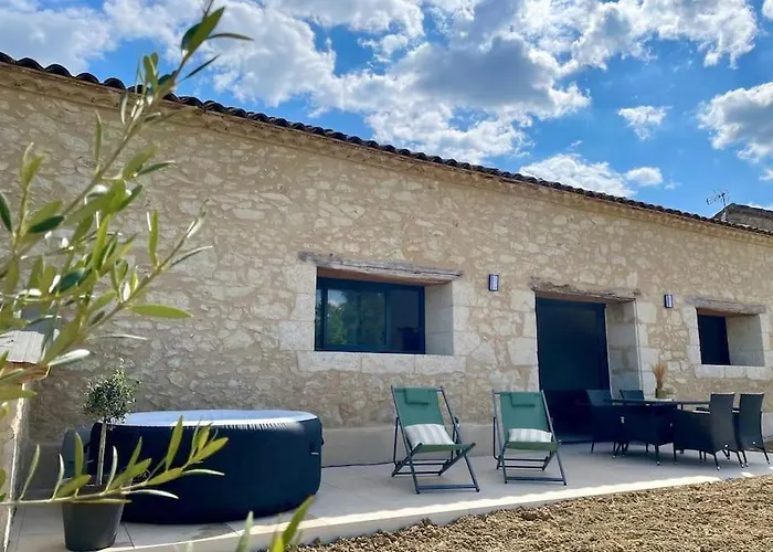 Batisse Au Coeur Du Gers * Leboulin